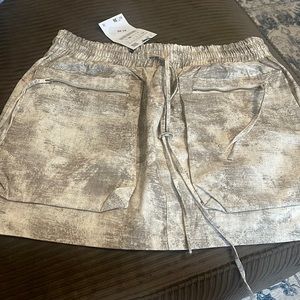 ZARA NWT Printed Mini Skirt